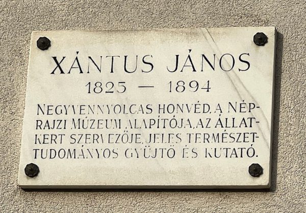 Xantus János emléktábla